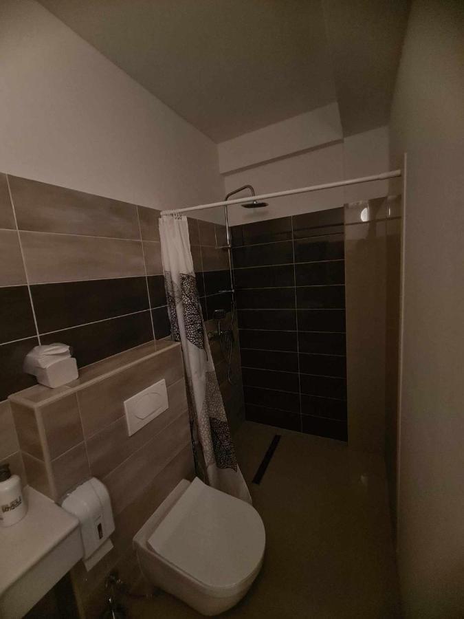 Hotel Lohovo Bihać エクステリア 写真